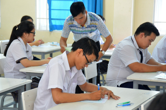 Tỉ lệ tốt nghiệp THPT 2019 sẽ giảm mức nào? - 1