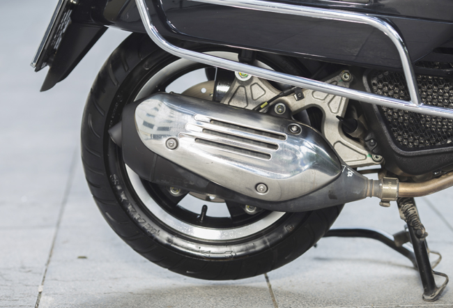 Vespa GTS Super 125 mới được cải tiến tạo ra những đột phá về tiêu chuẩn an toàn, công nghệ, mức tiêu thụ nhiên liệu được cải thiện đáng kể, động cơ êm hơn và độ thoải mái, tập trung đều vào từng chi tiết.