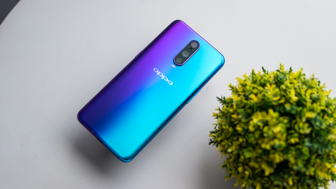 Đánh giá chi tiết camera 3 ống kính trên Oppo R17 Pro qua khả năng chụp đêm - 3