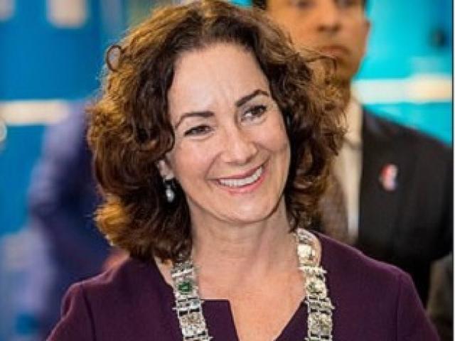 Thế giới - Phố đèn đỏ Hà Lan 700 năm sắp bị người phụ nữ này dẹp hoàn toàn