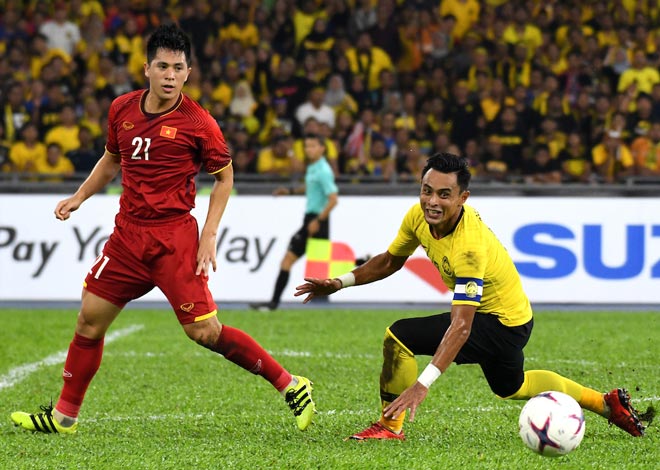 ĐT Việt Nam đấu Malaysia: 3 SAO hay nhất chung kết lượt đi là ai? - 1
