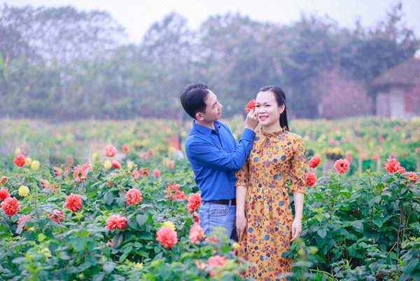 Bài dự thi My Happiness (số 33): “Tọa độ yêu” bắt đầu từ chiếc nhẫn cỏ - 1