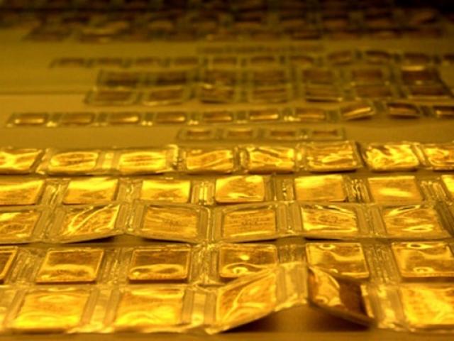 Tài chính - Bất động sản - Giá vàng hôm nay 13/12: Vàng treo cao sau sóng gió ở Anh