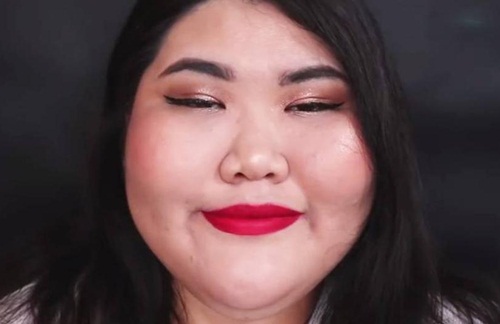 Hot girl mạng bị dọa giết sau khi tẩy trang để lộ mặt mộc - 1