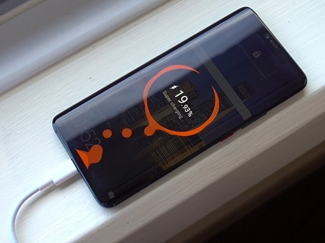 Thời trang Hi-tech - Điện thoại tầm trung Huawei sắp được tăng tốc sạc ấn tượng