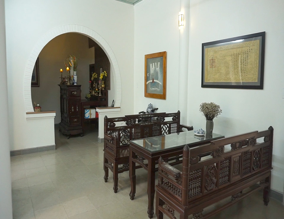 Biệt thự 21 tỷ phong cách cung đình Huế lần đầu được Long Nhật hé lộ - 5