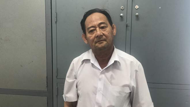 Khách Hàn Quốc bị tài xế taxi ở Sài Gòn “hóa phép” lấy trộm tiền ngay trên tay - 1