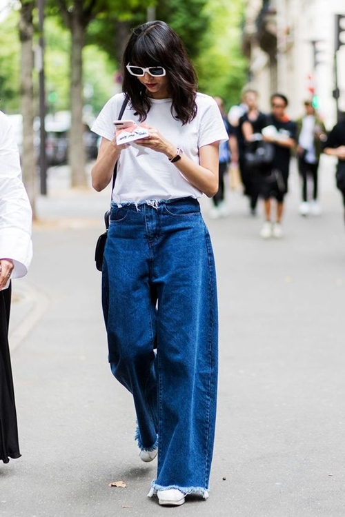 Quên kiểu quần jeans bó giò đi, đây mới là mốt jeans thống trị 2019 - 9