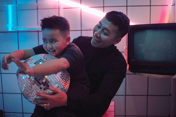 Bộ ảnh “Cha và con” và bức thư gửi con trai đầy xúc động - 6