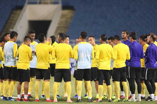 ĐT Việt Nam & Malaysia tập buổi cuối: Tin vui từ Ngọc Hải, Văn Toàn - 14