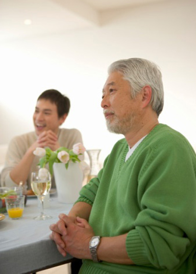 Cổ vũ đội tuyển Việt Nam, con rể khiến bố vợ tức "cứng họng" - 2