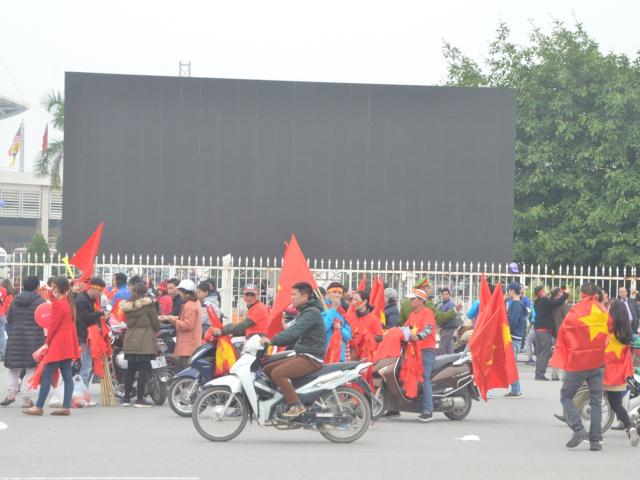 Tin tức trong ngày - VFF hành động bất ngờ giúp CĐV không có vé vẫn được theo dõi ĐT Việt Nam thi đấu chung kết AFF Cup