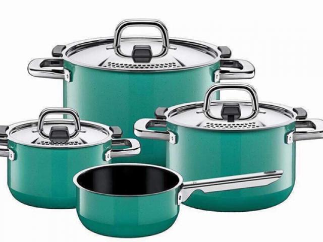 Thị trường - Tiêu dùng - Sau thời gian dài vắng bóng, đồ dùng này bất ngờ được săn lùng với giá cao ngất