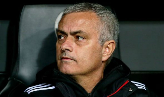 Tin HOT bóng đá tối 15/12: Mourinho sẽ bị sa thải nếu MU thua Liverpool - 1