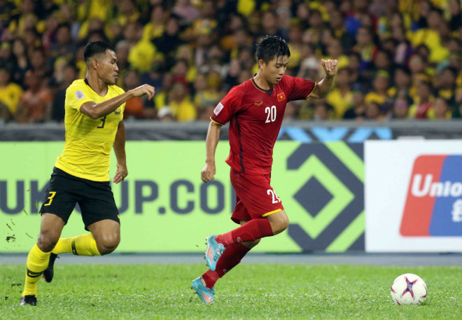 Chung kết AFF Cup, Việt Nam - Malaysia: Va chạm tóe lửa, căng như dây đàn - 1