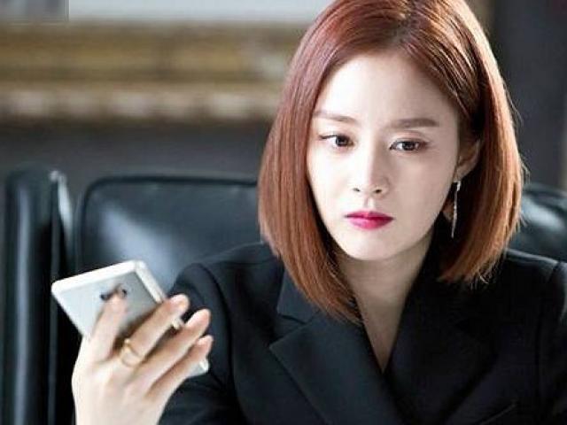 Bạn trẻ - Cuộc sống - Nhìn ảnh "đi bão", người vợ phát hiện chồng ngoại tình nhờ chi tiết cực nhỏ