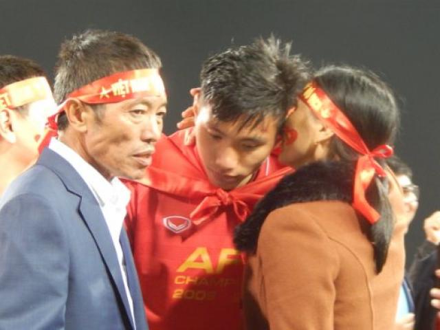 Bạn trẻ - Cuộc sống - Đoàn Văn Hậu: Từ cậu bé mê game trở thành cầu thủ bóng đá được mến mộ