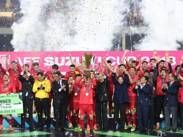 Bóng đá - Trên đỉnh vinh quang, nhìn lại để bay cao hơn