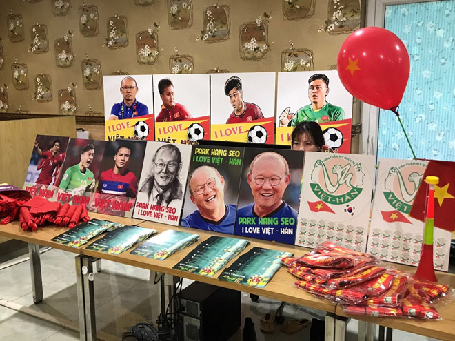 Bà Tưng Huyền Anh “kín cổng cao tường” đi “bão” trên xế sang 4 tỷ - 2