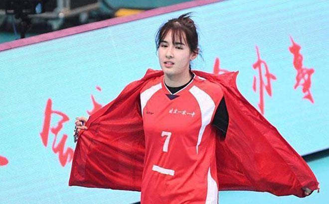 Chân dài Trung Quốc bóng chuyền 18 tuổi đẹp nhất thế giới hé lộ thân thế - 1