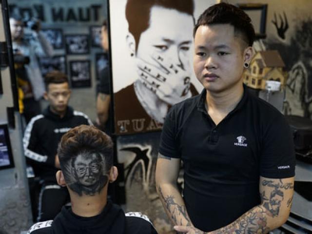 Bạn trẻ - Cuộc sống - 9x khởi đầu trào lưu "khắc" hình lên tóc cổ vũ Đội tuyển Việt Nam