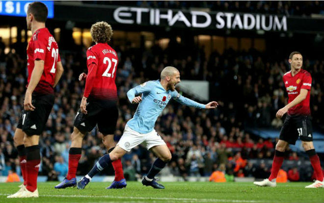MU sa thải Mourinho: Ác mộng từ Liverpool, Man City và &#34;gã tí hon&#34; - 5