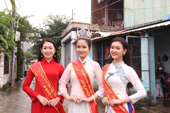 Tân Hoa khôi Sinh viên Việt Nam muốn trở thành luật sư giỏi - 5
