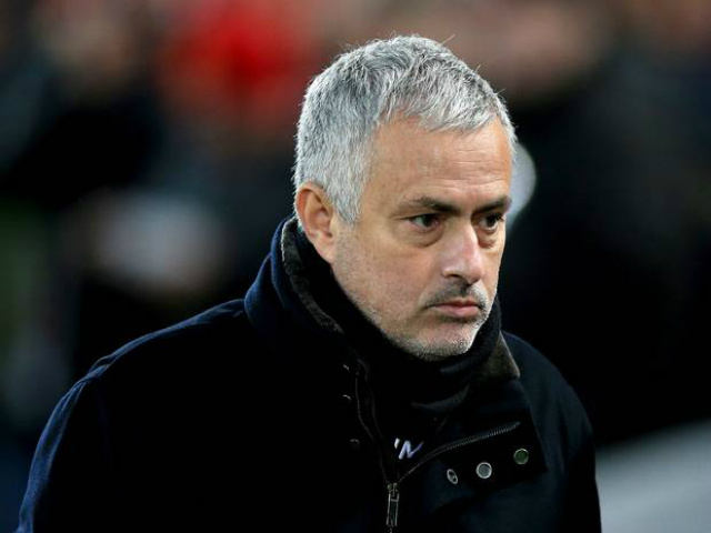 Bóng đá - MU sa thải Mourinho: Bi kịch đồng tiền &amp; "kẻ thù" mang tên Ed Woodward