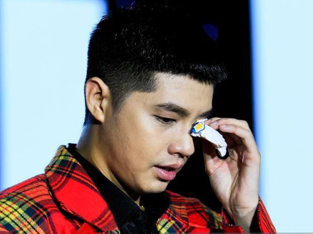 Ca nhạc - MTV - Noo Phước Thịnh rơi nước mắt chia sẻ về chuỗi ngày sóng gió