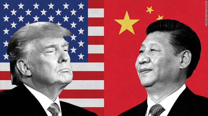 Động thái mới của Trump với Trung Quốc sẽ khiến hơn 200.000 người mất việc - 1