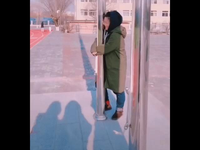 Video Clip Cười - Tình trạng của các cô nàng FA trong mùa Noel