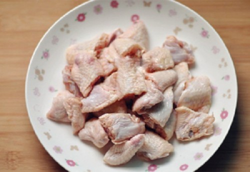 Thịt gà xáo lá chanh chuẩn vị miền Trung - 1