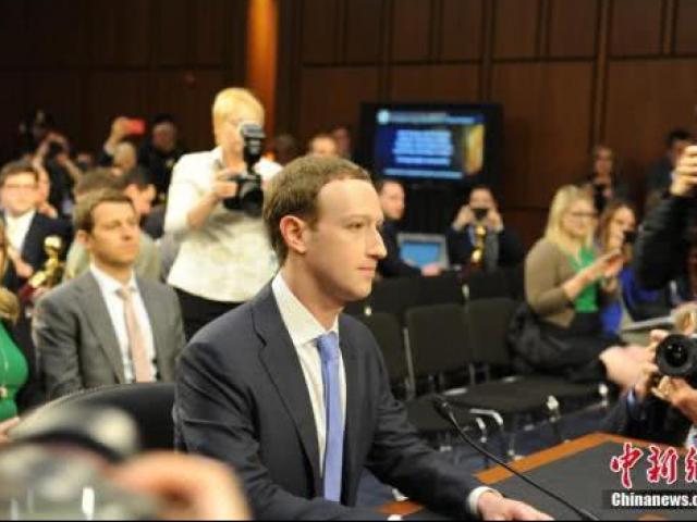 Kinh doanh - Facebook làm rò rỉ ảnh người dùng, Mark Zuckerberg có nguy cơ mất 1,6 tỷ USD