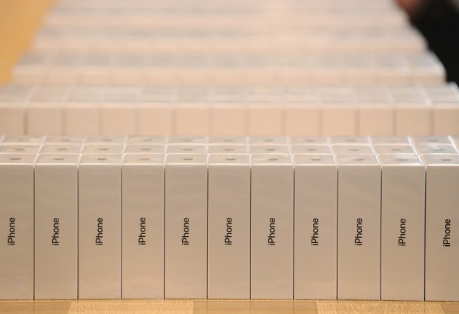 Apple đã đi quá xa trong việc tăng giá bán iPhone 2018 - 5