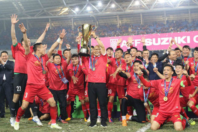 ĐT Việt Nam hội quân: HLV Park Hang Seo ra mắt trợ lý người Brazil - 1