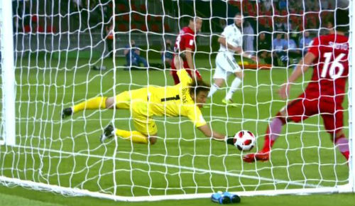 Chi tiết Kashima Antlers - Real Madrid: Bàn thắng thứ 4 nhờ công nghệ VAR (KT) - 8