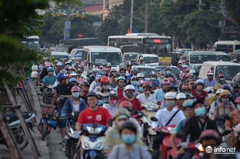 Đề xuất thu phí khí thải: Chuyên gia nói phí chồng phí, Bộ Tài chính nói gì? - 1