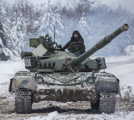 Nga có thể dễ dàng chiếm trọn Ukraine trong 72 giờ đồng hồ? - 1
