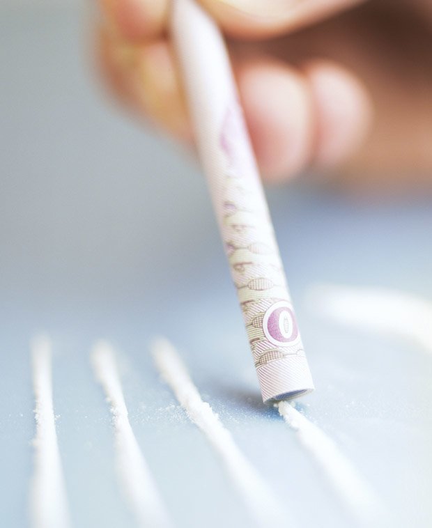 Băng đảng Albania thống trị đường phố Anh với loại ma túy tinh khiết - 2