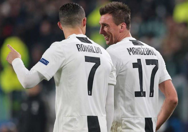 Tin HOT bóng đá tối 23/12: Barcelona tiếp tục mất Umtiti - 2