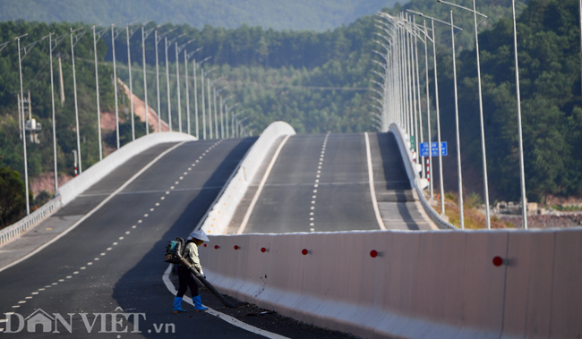 Toàn cảnh cao tốc 12.000 tỷ đồng tại Quảng Ninh trước ngày thông xe - 11