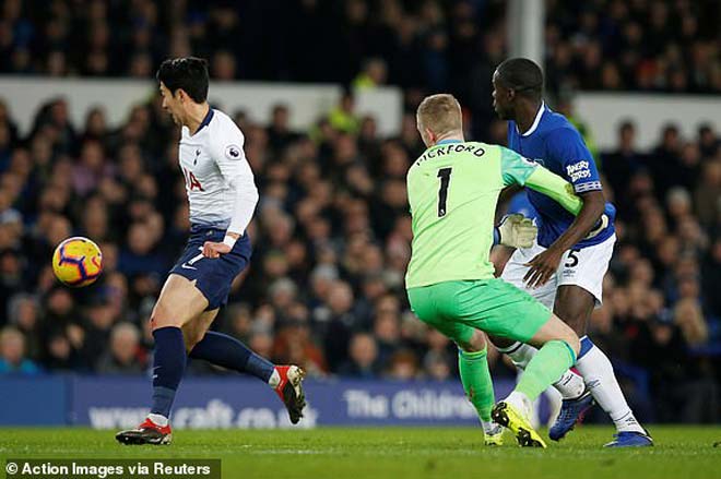 Everton - Tottenham: Bộ tứ siêu đẳng ngược dòng tuyệt vời - 1