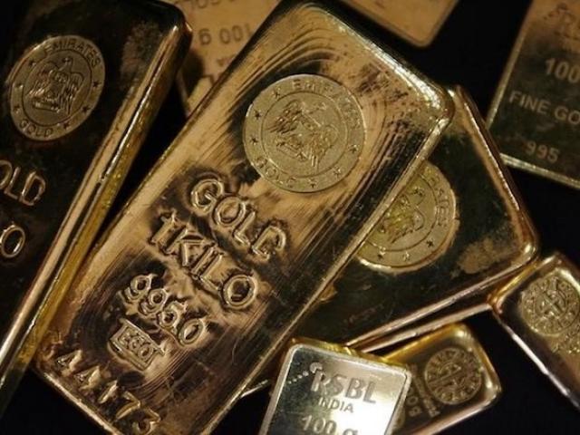 Tài chính - Bất động sản - Giá vàng hôm nay 24/12: Tiền đổ mạnh, vàng quay lại đỉnh 6 tháng