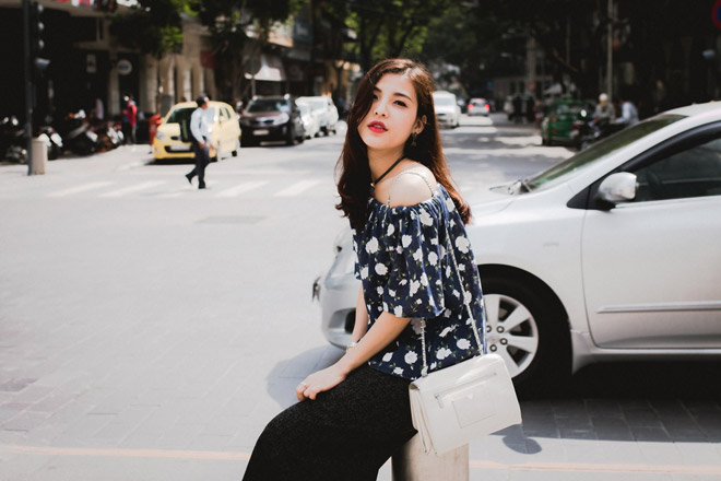 Nữ MC bị chê trong lễ trao giải “Quả bóng vàng 2018” là ai? - 9