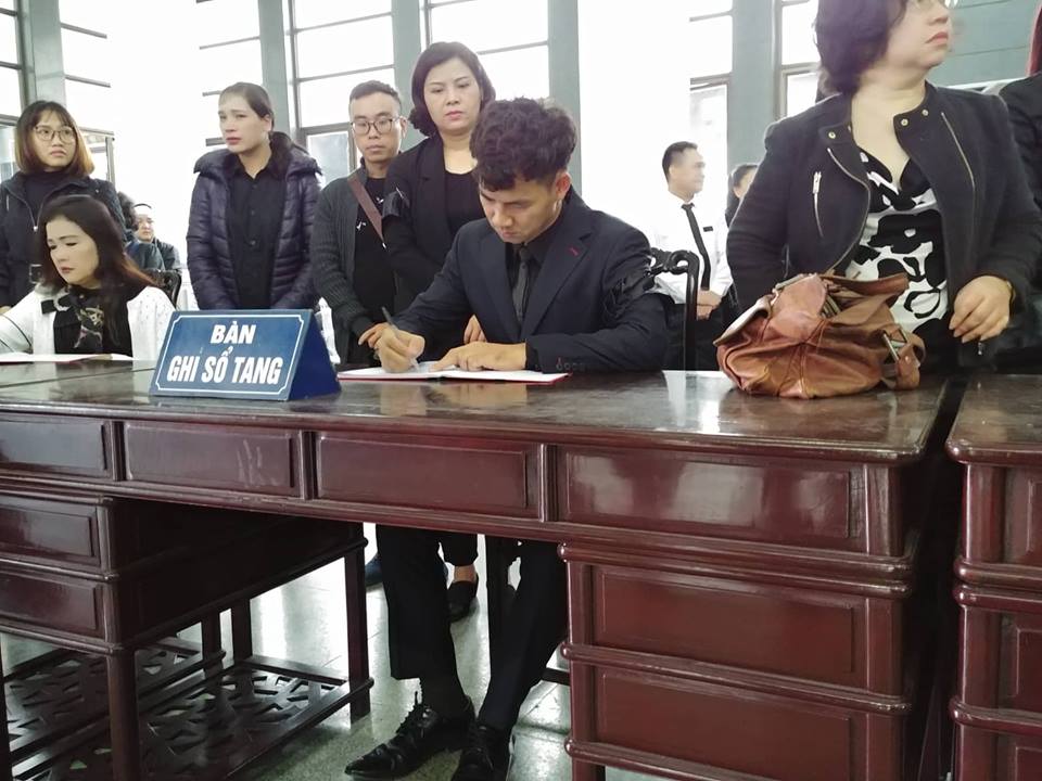 Xuân Bắc và các nghệ sĩ thương khóc cố NSND Anh Tú về với đất - 5