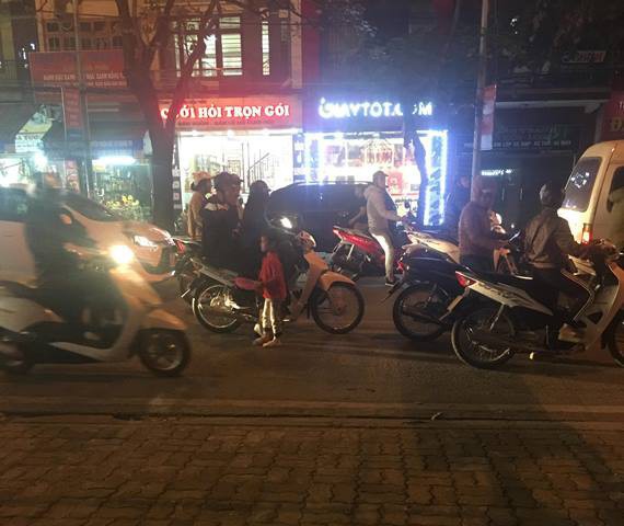 Mẹ của bé gái 5 tuổi ngủ vỉa hè trong đêm lạnh ở Nam Định lên tiếng - 8