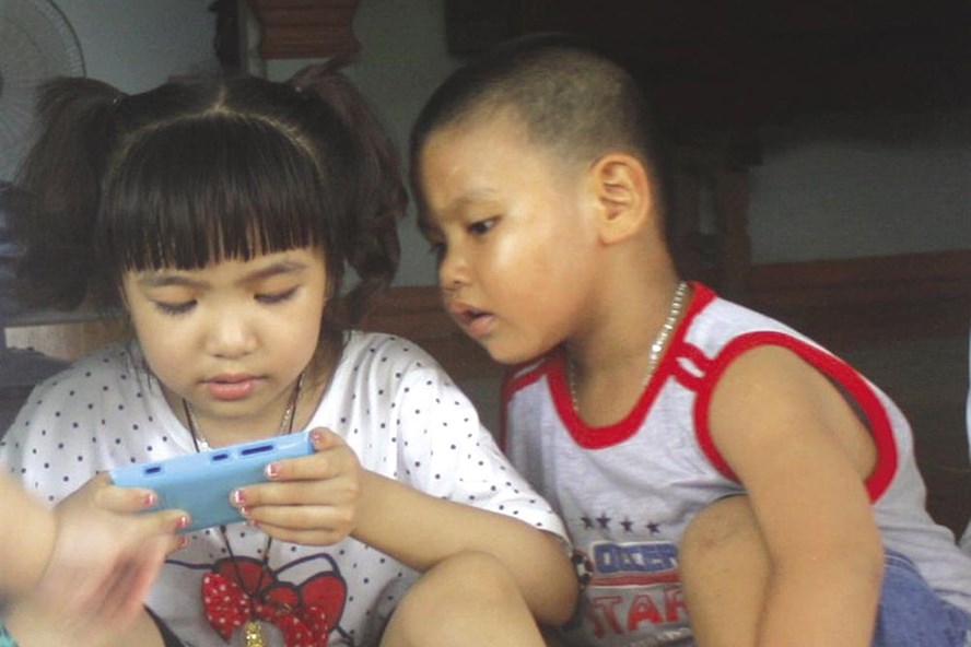 Những thói quen làm giảm trí thông minh của trẻ - 1