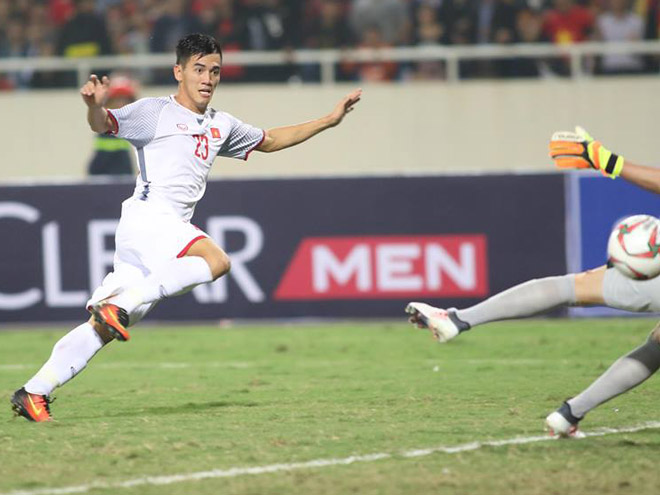 Tiến Linh &#34;xé lưới&#34; Triều Tiên: Không dễ thay thế Anh Đức ở Asian Cup - 1