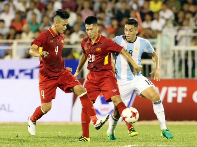 Thầy Park gây sốc trước giờ đấu Triều Tiên: Gọi SAO dự U20 World Cup - 1