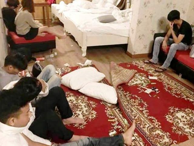 Pháp luật - "Nam thanh nữ tú" thuê phòng khách sạn để "chơi" ma túy